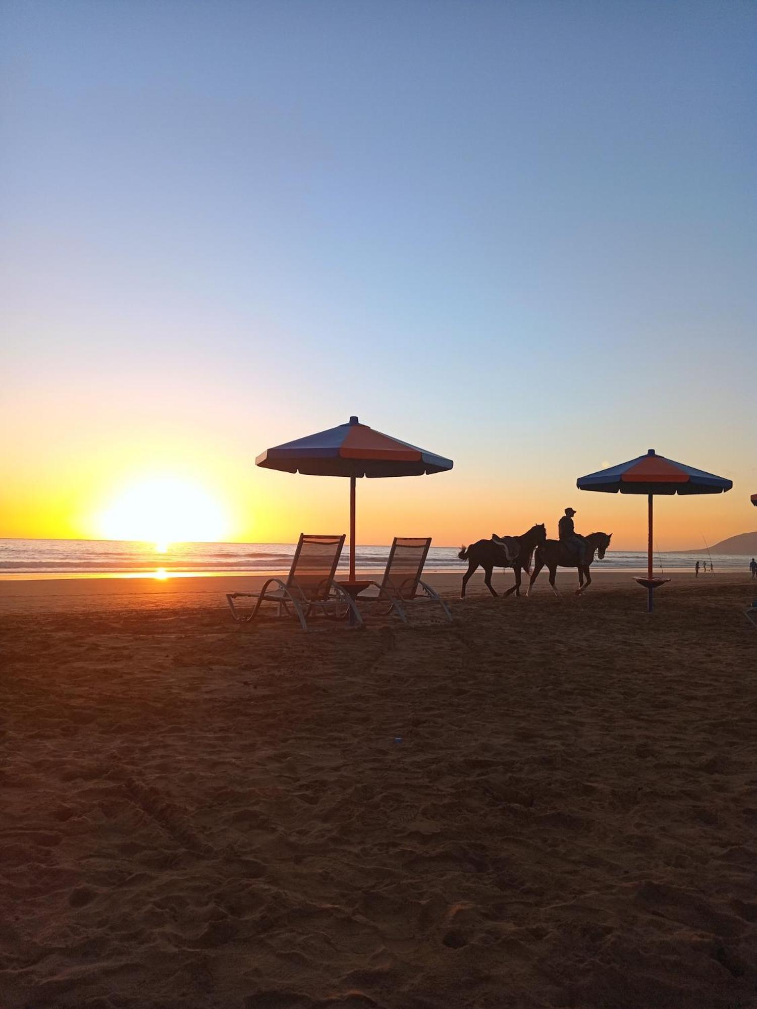 Moroccan Boho Surf House อกาดีร์ ภายนอก รูปภาพ